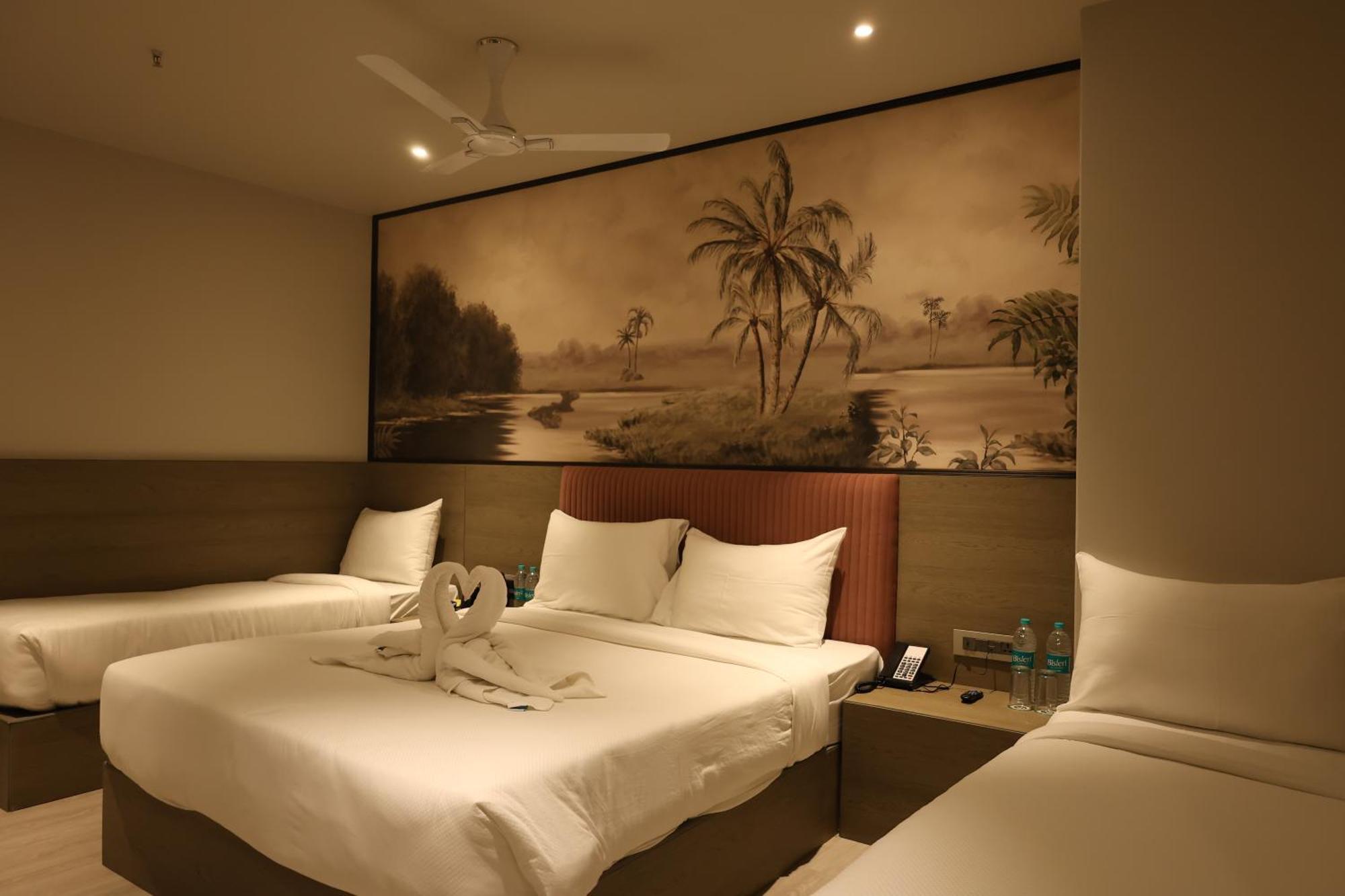Afc Hotel Indore Extérieur photo